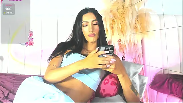 VelvetEstefa online show from March 2026 11:54:01 PM