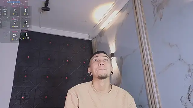 Logan and Reachel online show from April 2026 07:18:02 PM