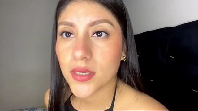 Snapshot of latinasoftie chatting on July 2026 02:31:02 AM latinasoftie online show from July 2026 02:31:02 AM