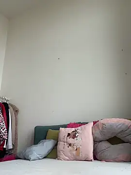 Snapshot of bratzdoll94 chatting on March 2026 10:00:02 AM bratzdoll94 online show from March 2026 10:00:02 AM