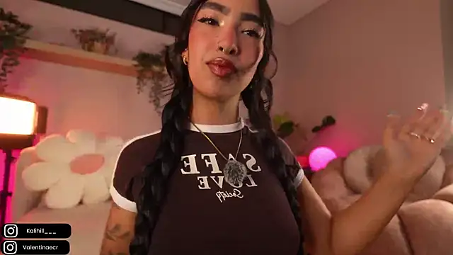 Snapshot of Kali-hill chatting on August 2026 05:31:02 AM Kali-hill online show from August 2026 05:31:02 AM