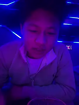 zhuendong000001 online show from March 2026 02:10:01 PM