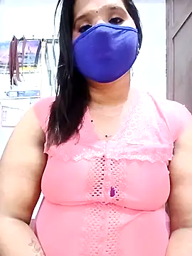 Tamil Romantic queen online show from March 2026 06:11:02 PM