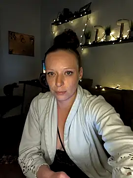 ZaramourXMrX online show from March 2026 08:45:02 PM