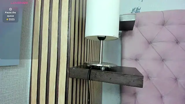 Snapshot of aria__monroe chatting on February 2026 11:43:02 AM aria monroe online show from February 2026 11:43:02 AM