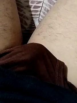 Snapshot of smallthickdick115 chatting on February 2026 12:32:01 AM smallthickdick115 online show from February 2026 12:32:01 AM