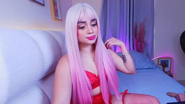 soph1a roy online show from April 2026 03:45:01 PM