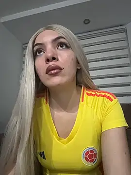 Snapshot of romanovanita chatting on June 2026 05:10:01 AM romanovanita online show from June 2026 05:10:01 AM