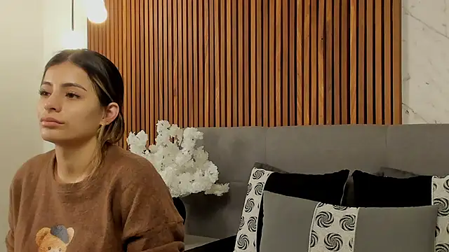 Snapshot of Amara_Velvet_ chatting on May 2026 04:25:02 PM Amara Velvet online show from May 2026 04:25:02 PM