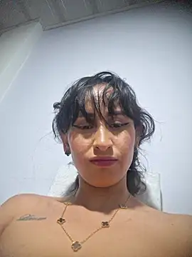 Antonella Moretti  online show from February 2026 01:25:02 AM