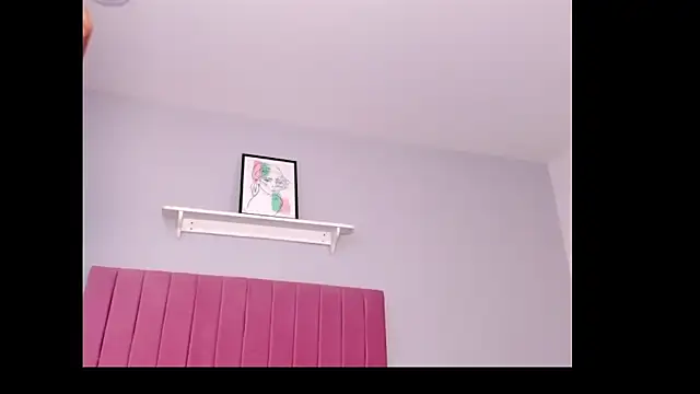 nicol fury online show from April 2026 05:05:01 AM