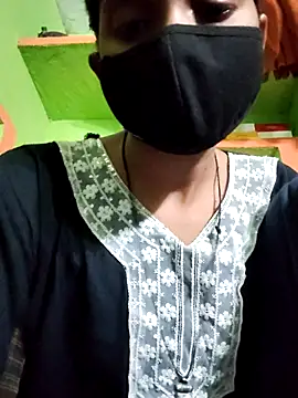 Cute aroshi online show from April 2026 04:42:02 PM