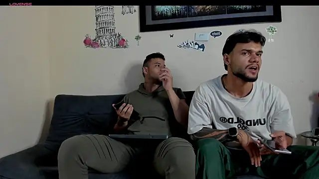 heteros hot  online show from April 2026 09:37:02 PM