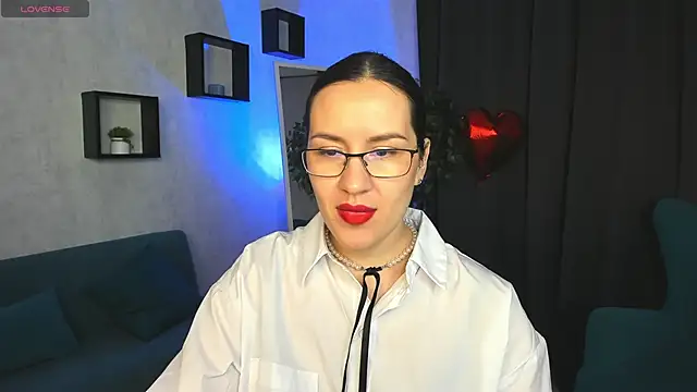 Snapshot of asti_bubbles chatting on February 2026 01:37:01 AM asti bubbles online show from February 2026 01:37:01 AM