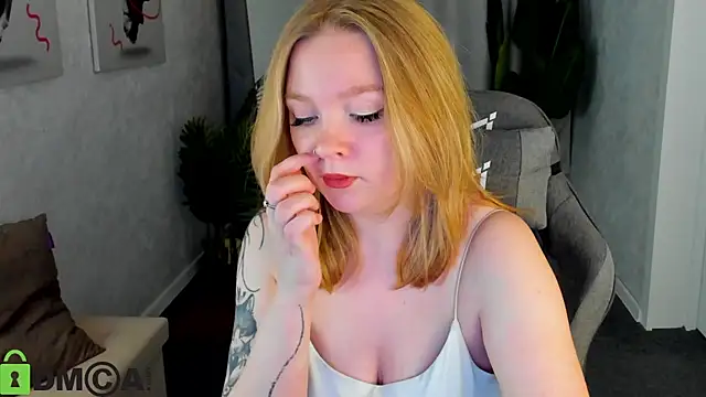 Snapshot of Margo_Ring chatting on April 2026 08:42:02 AM Margo Ring online show from April 2026 08:42:02 AM