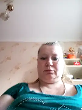 Snapshot of KiraStanton chatting on April 2026 04:42:02 PM KiraStanton online show from April 2026 04:42:02 PM