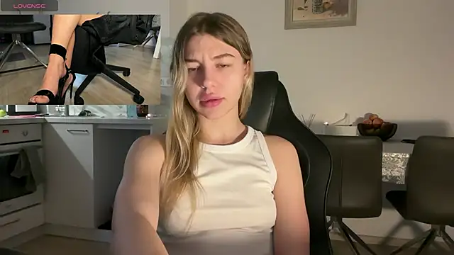 GODDESS doll online show from March 2026 11:30:01 PM