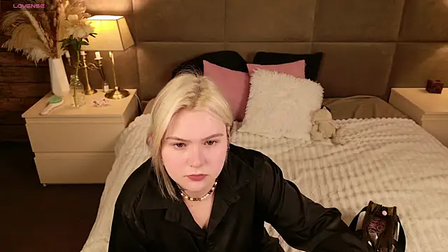 Ivy Marlowe online show from June 2026 05:16:02 AM