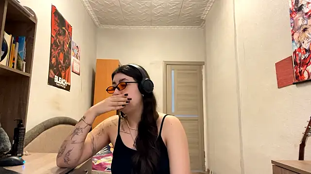 AshlynWabasha online show from March 2026 10:40:02 AM