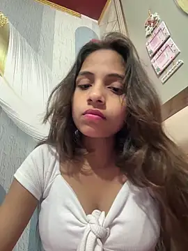 Snapshot of its_anuuu chatting on March 2026 01:12:02 AM its anuuu online show from March 2026 01:12:02 AM