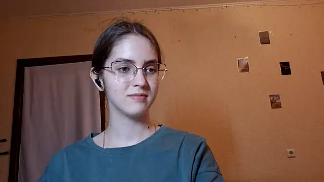 Snapshot of Katelemon chatting on June 2026 02:19:02 PM Katelemon online show from June 2026 02:19:02 PM