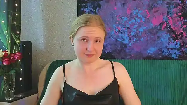 Snapshot of Lanavi_Smile chatting on July 2026 06:16:01 AM Lanavi Smile online show from July 2026 06:16:01 AM