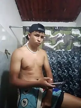 Snapshot of zeus23cm1 chatting on February 2026 10:08:02 PM zeus23cm1 online show from February 2026 10:08:02 PM