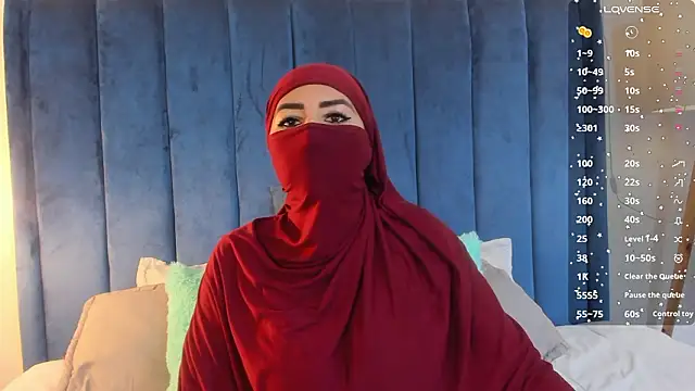 Snapshot of _jamiila chatting on February 2026 06:40:02 PM jamiila online show from February 2026 06:40:02 PM