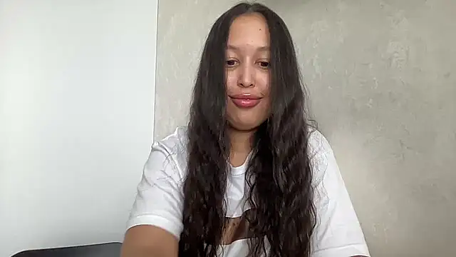 Dana 005 online show from April 2026 11:35:02 AM