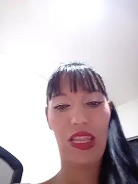 sandy 11  online show from April 2026 02:28:01 AM