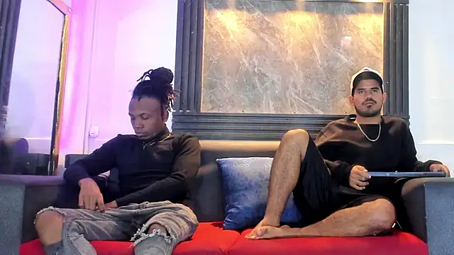 Latins on fire online show from April 2026 12:00:02 PM