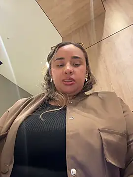 Eyssha online show from April 2026 12:32:01 AM