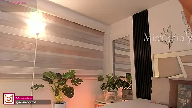 missnataly online show from May 2026 11:13:01 PM