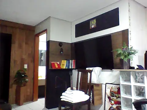 Snapshot of FabioZoe1 chatting on May 2026 10:50:03 PM FabioZoe1 online show from May 2026 10:50:03 PM