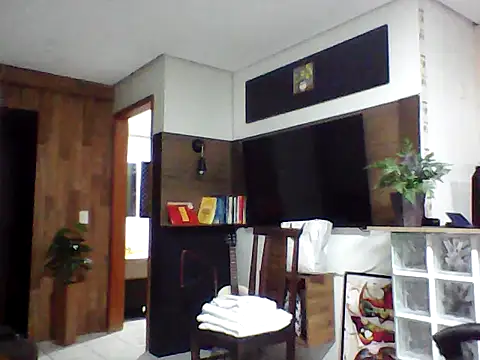 Snapshot of FabioZoe1 chatting on May 2026 11:23:04 PM FabioZoe1 online show from May 2026 11:23:04 PM