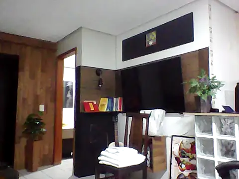 Snapshot of FabioZoe1 chatting on May 2026 11:56:01 PM FabioZoe1 online show from May 2026 11:56:01 PM