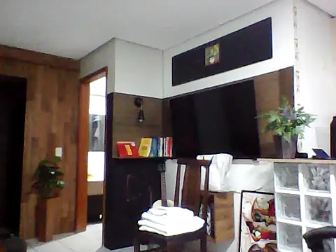Snapshot of FabioZoe1 chatting on May 2026 12:07:01 AM FabioZoe1 online show from May 2026 12:07:01 AM