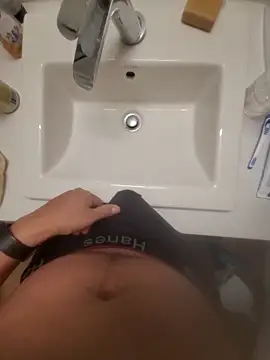 Snapshot of Bouncywarrior chatting on February 2026 03:49:02 AM Bouncywarrior online show from February 2026 03:49:02 AM