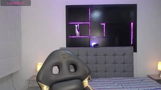 Wendy 1  online show from April 2026 02:01:01 AM