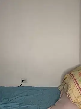 Snapshot of laly_spank chatting on February 2026 11:17:01 PM laly spank online show from February 2026 11:17:01 PM