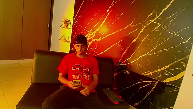 Snapshot of thiago_moreno chatting on March 2026 12:33:02 PM thiago moreno online show from March 2026 12:33:02 PM