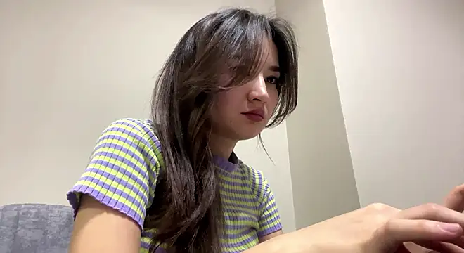 Snapshot of AleciaGeidner chatting on February 2026 07:11:01 PM AleciaGeidner online show from February 2026 07:11:01 PM