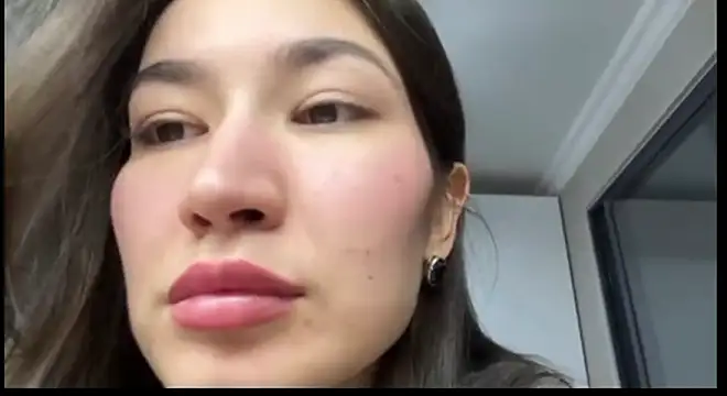 Snapshot of AleciaGeidner chatting on February 2026 04:19:02 PM AleciaGeidner online show from February 2026 04:19:02 PM