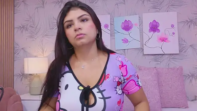 EmmaLeens online show from February 2026 12:38:01 PM