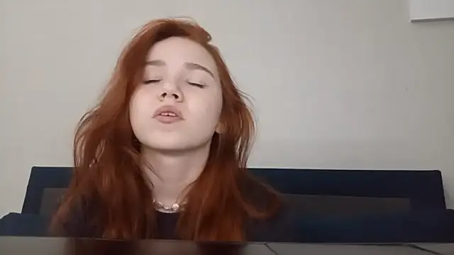 Snapshot of DizzyRina chatting on February 2026 03:35:01 PM DizzyRina online show from February 2026 03:35:01 PM