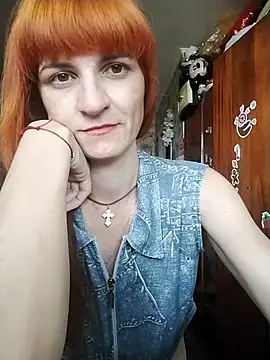Snapshot of YaroslavaLester chatting on July 2026 09:27:01 AM YaroslavaLester online show from July 2026 09:27:01 AM