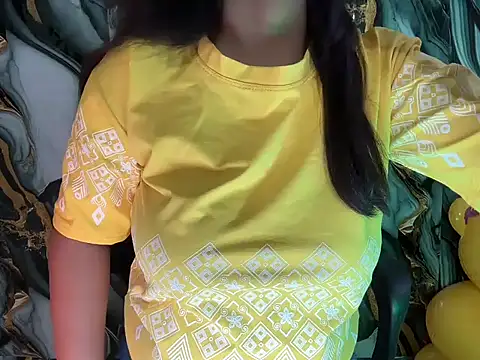 Snapshot of Saanvi_Star chatting on June 2026 08:33:02 PM Saanvi Star online show from June 2026 08:33:02 PM