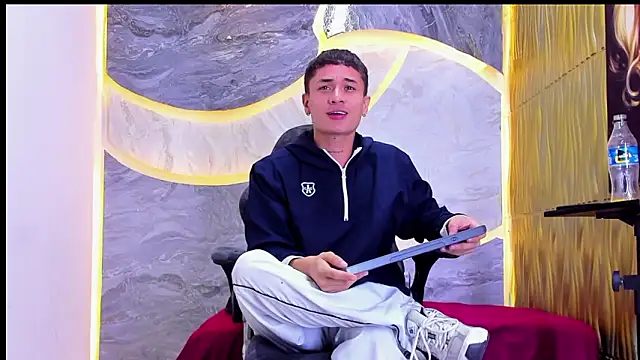 Snapshot of Matheus_Ic_ chatting on March 2026 08:26:02 PM Matheus Ic online show from March 2026 08:26:02 PM