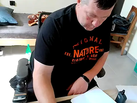 pozitiva000 online show from May 2026 12:43:01 PM