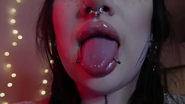 GothicKiraVex online show from March 2026 08:14:02 PM